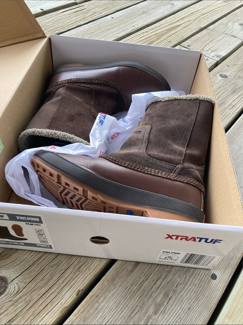 XTRATUF Women's Brown Winter & Rain Boots - Insulated Slip-On 8.5 M